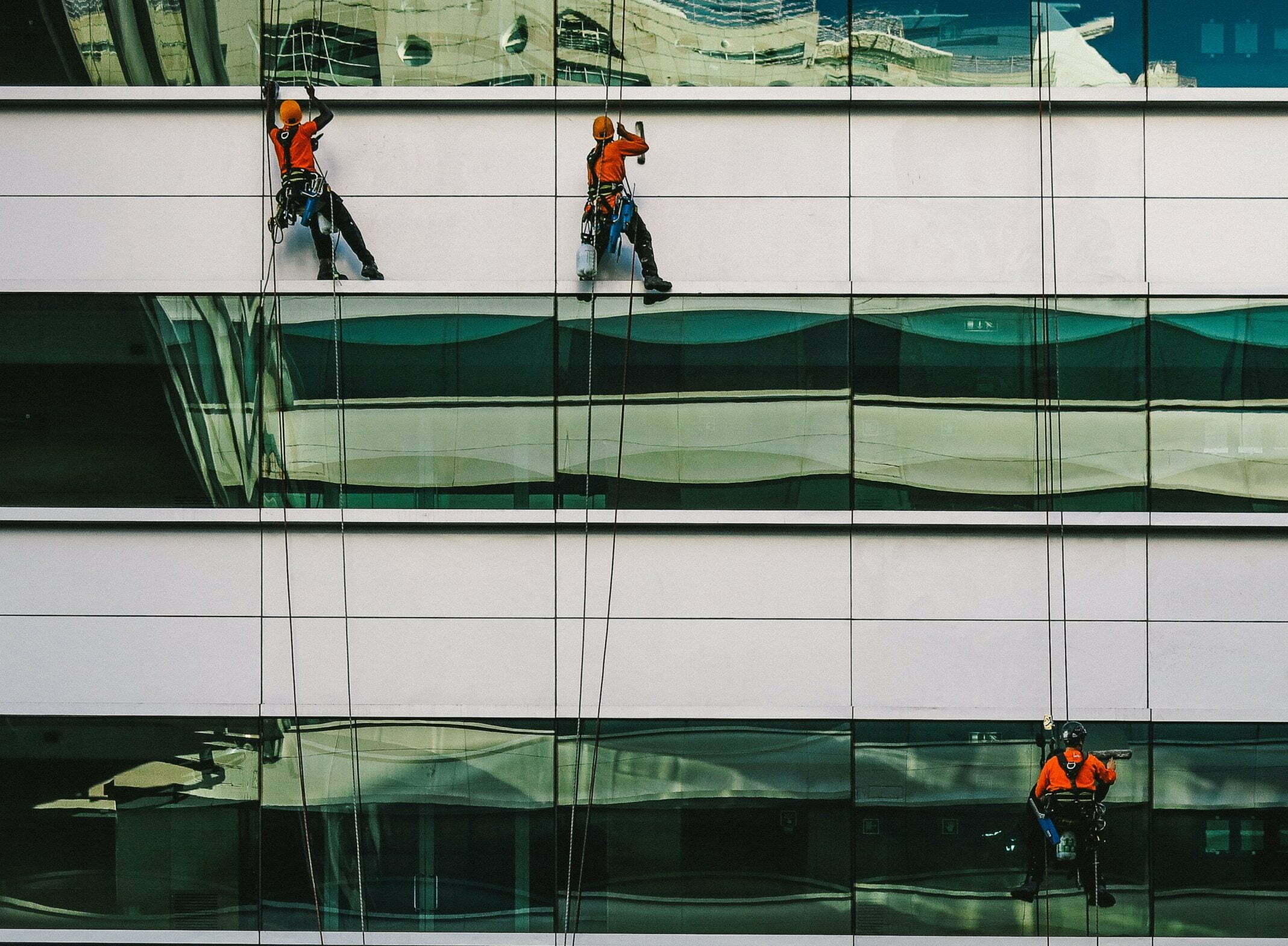 Window Cleaners Cleaning the Outside Of A Tall building in Lehi UT.